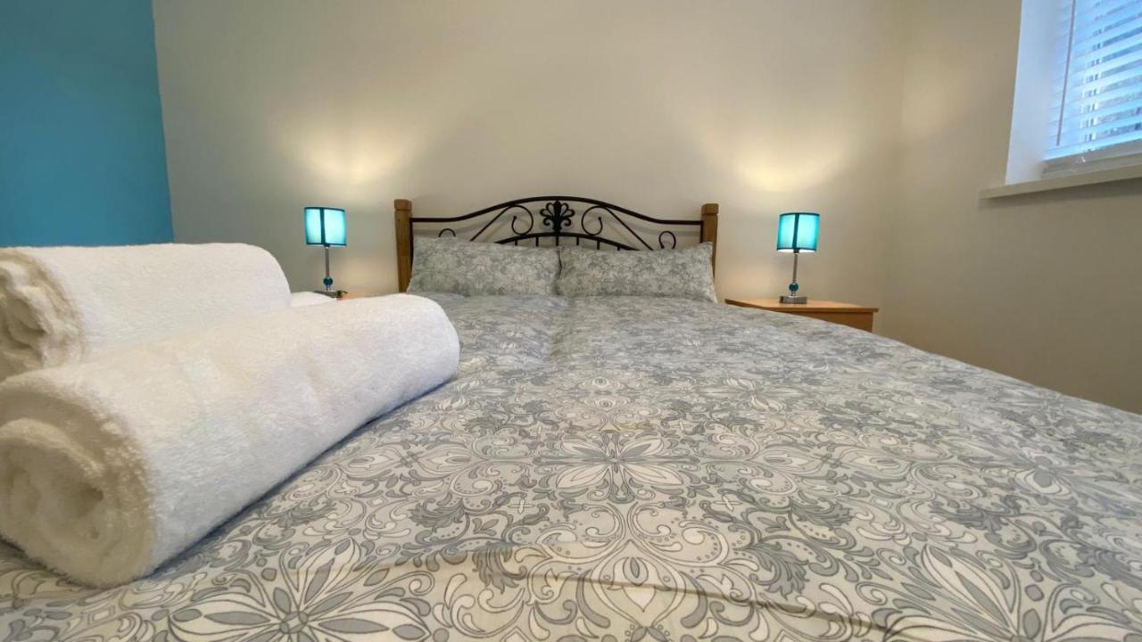 Grand Heights Suites ลอนดอน ภายนอก รูปภาพ