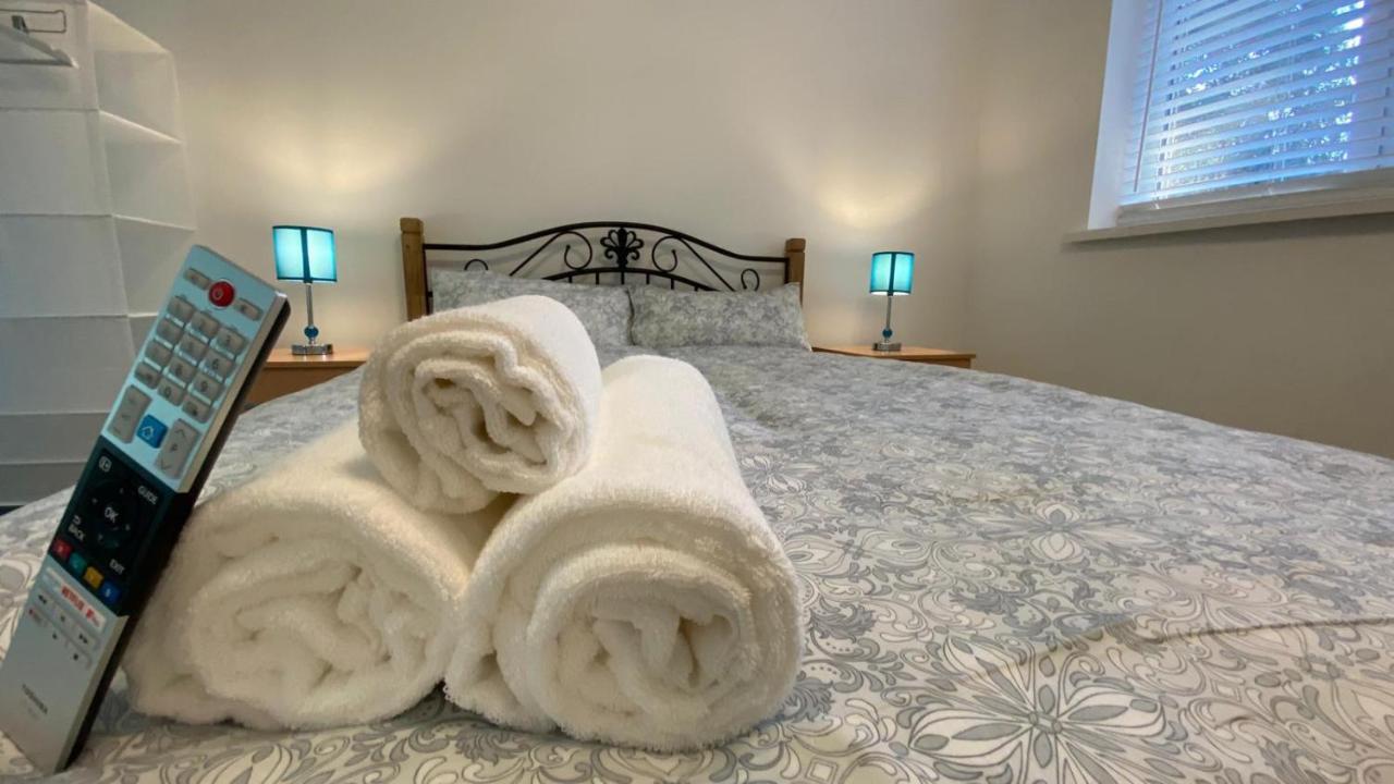 Grand Heights Suites ลอนดอน ภายนอก รูปภาพ